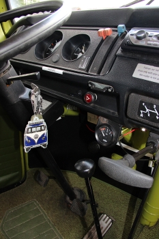 T2-Wunderbaum-VW-Bus-t2-vanlife