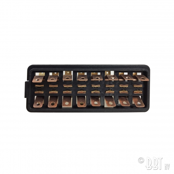 Fuse-box-for-8-fuses-VW-Bus-T1-211937037