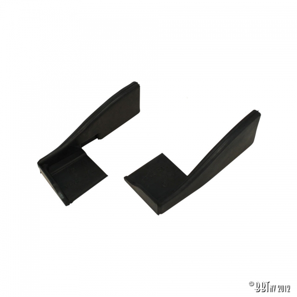 Dichtungsgummi-an-Schloßsäule-Kabrio-Paar-VW-Karmann-ghia-141853367A+141853368A