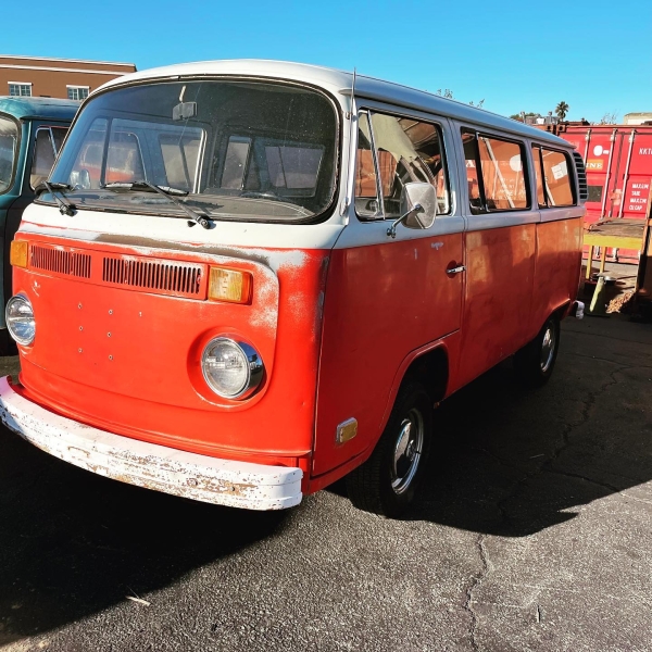 VW Bus T2 T2b 1974 Original Lack Kasanrot L30B zum restaurieren zu verkaufen USA Import solide Basis -Typ4 Motor USA California Import rostfreies Fahrzeug