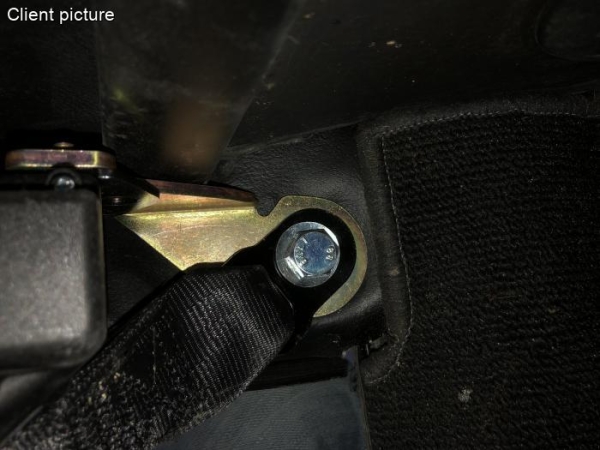 Brackets for retractable seat belts (Per Pair) Beetle 8.1964 and later