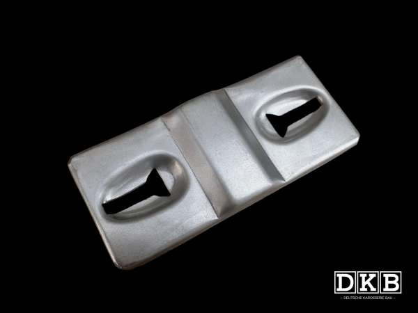 3-Loch Deluxe Armaturenbrett Einschweiss-Reparaturbleche, Barndoor Bus, 1950-55, 241805055 DKB