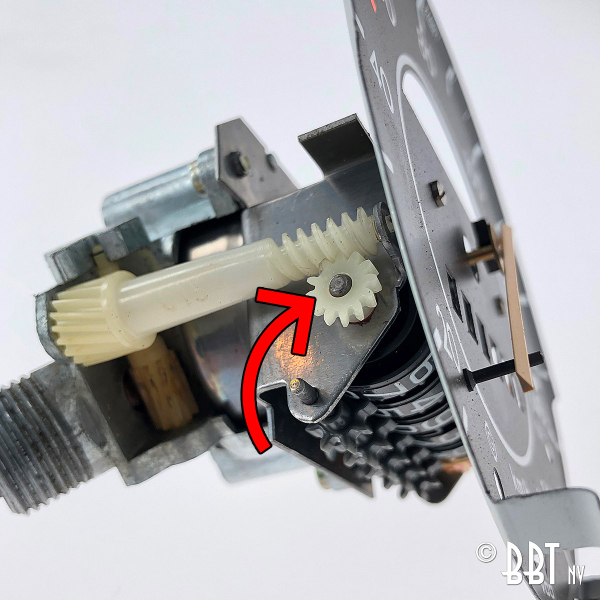 Gear-in-counter-KM/H-(12-teeth)-VW-Kaefer-